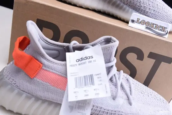350 FX9017 Yeezy V2 Tail Adidas Light Boost 0523